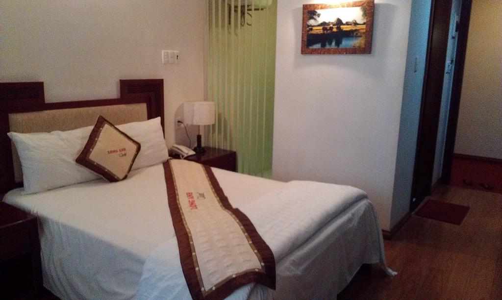 Long Anh Hotel Ντα Νανγκ Δωμάτιο φωτογραφία