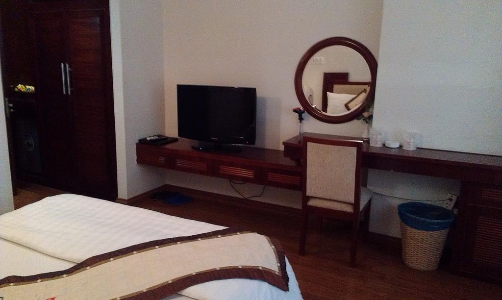 Long Anh Hotel Ντα Νανγκ Δωμάτιο φωτογραφία